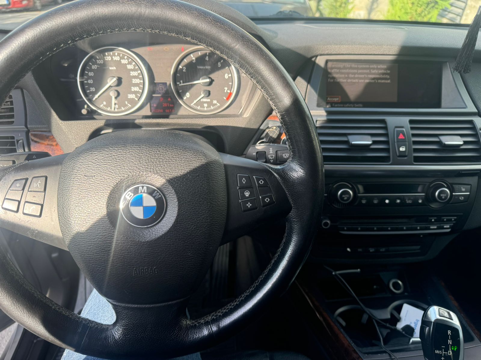 
								BMW X5 full									